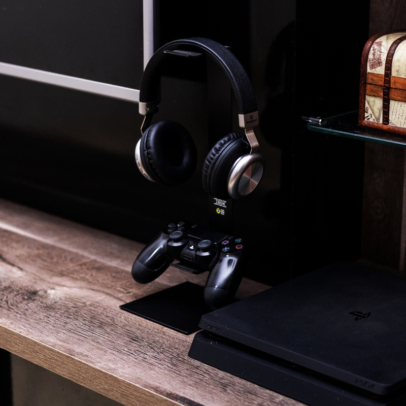Suporte Fone De Ouvido Headset E 1 Controle Gamer em Aço Preto