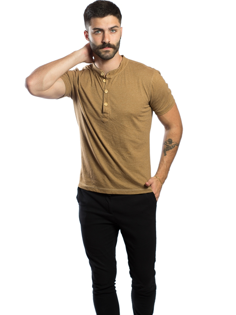 Camisa Masculina Gola Padre Henley de Manga Curta